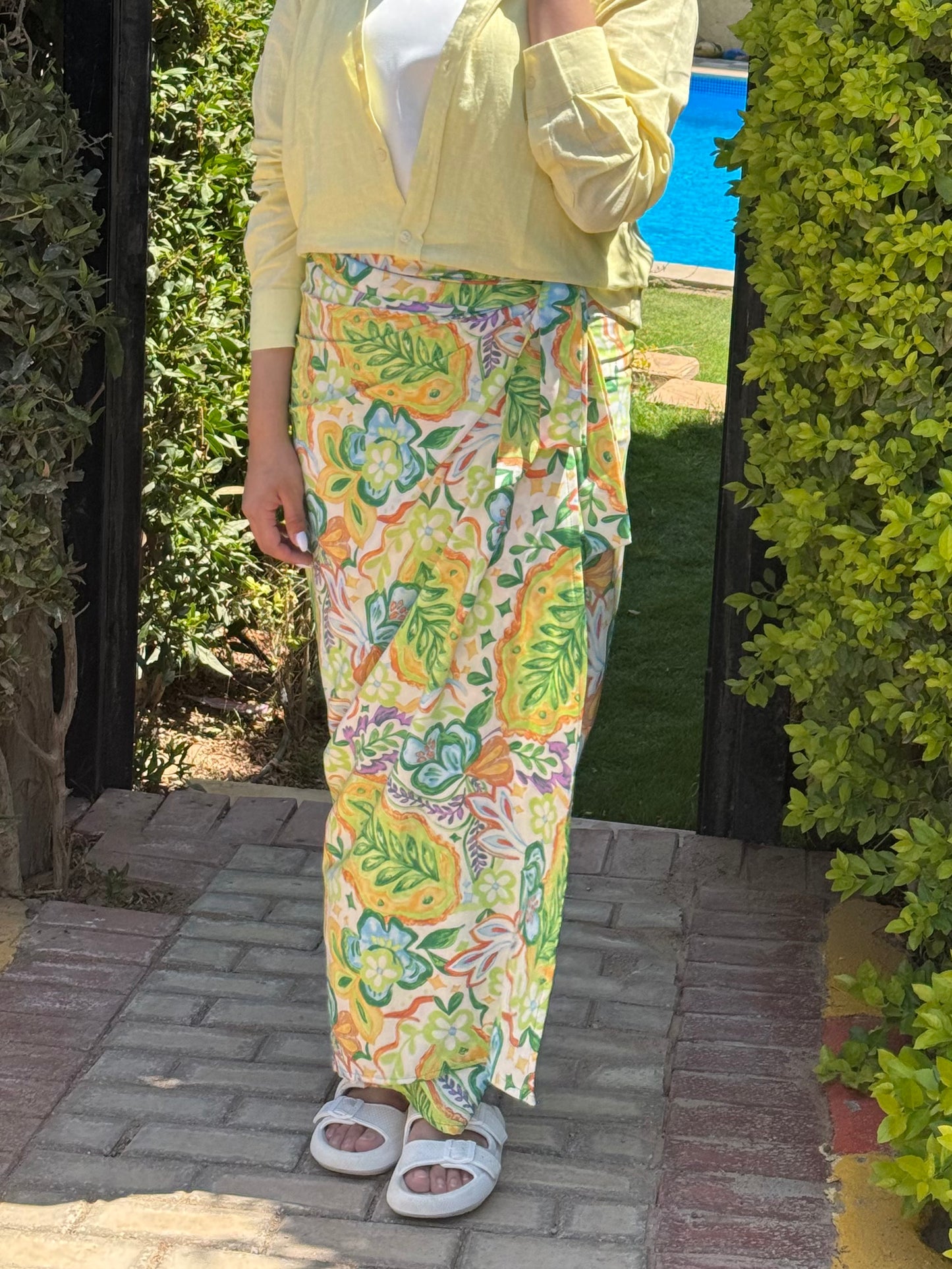 floral skirt